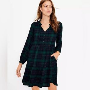 LOFT Shimmer Plaid Tiered Pocket Dress. Petite Size S. Color- Forever Navy.